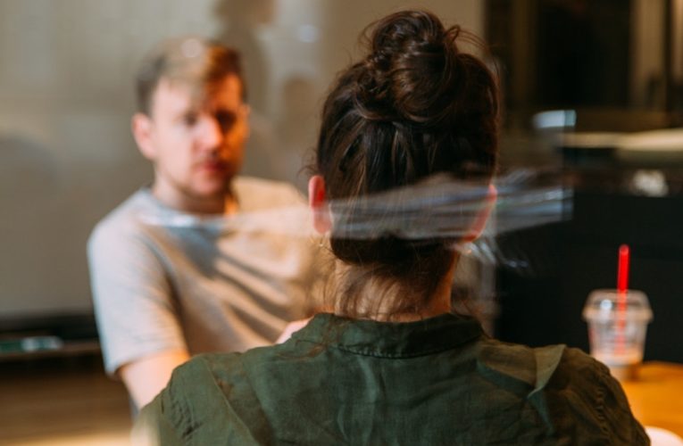 Newark: 3 WAYS TO TELL IF SOMEONE CARES FOR YOU
