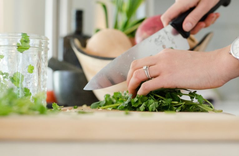 Nutrition and Mental Health: Eating to Reduce Inflammation in Newark