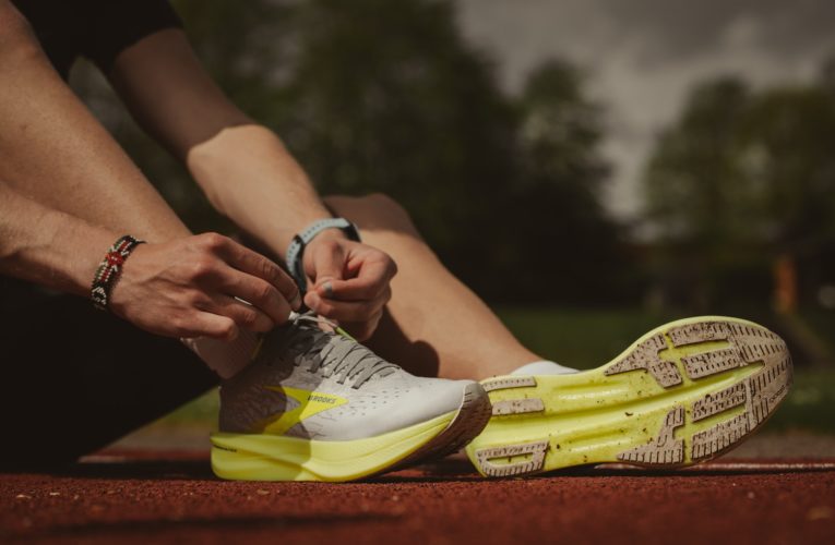 Newark: Reduce Pain from Muscle Strain or Injury Faster with Curewave Laser